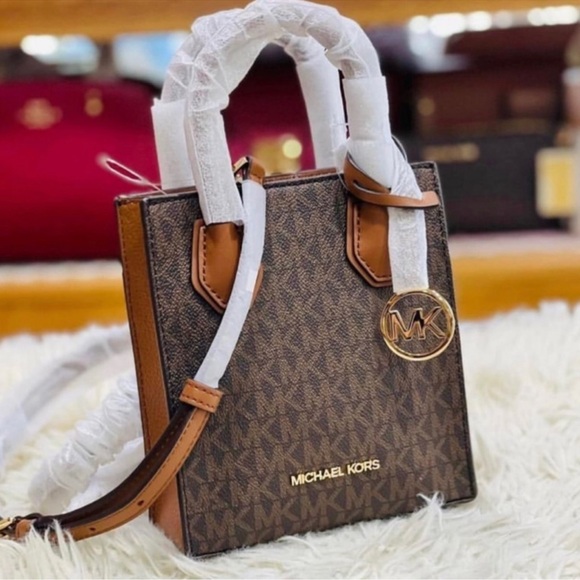 Michael Kors Mercer XS Logo and Leather Crossbody Bag NEW Tags Brown Monogram - Picture 6 of 7